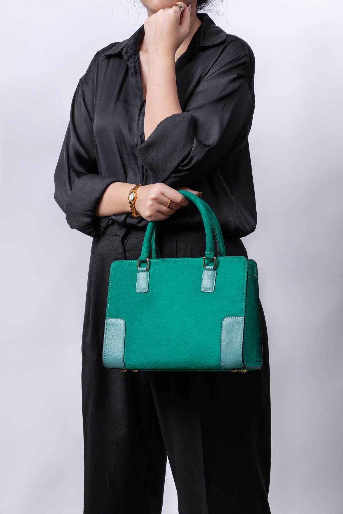 Robust Luxury Leather Handbag - Brown