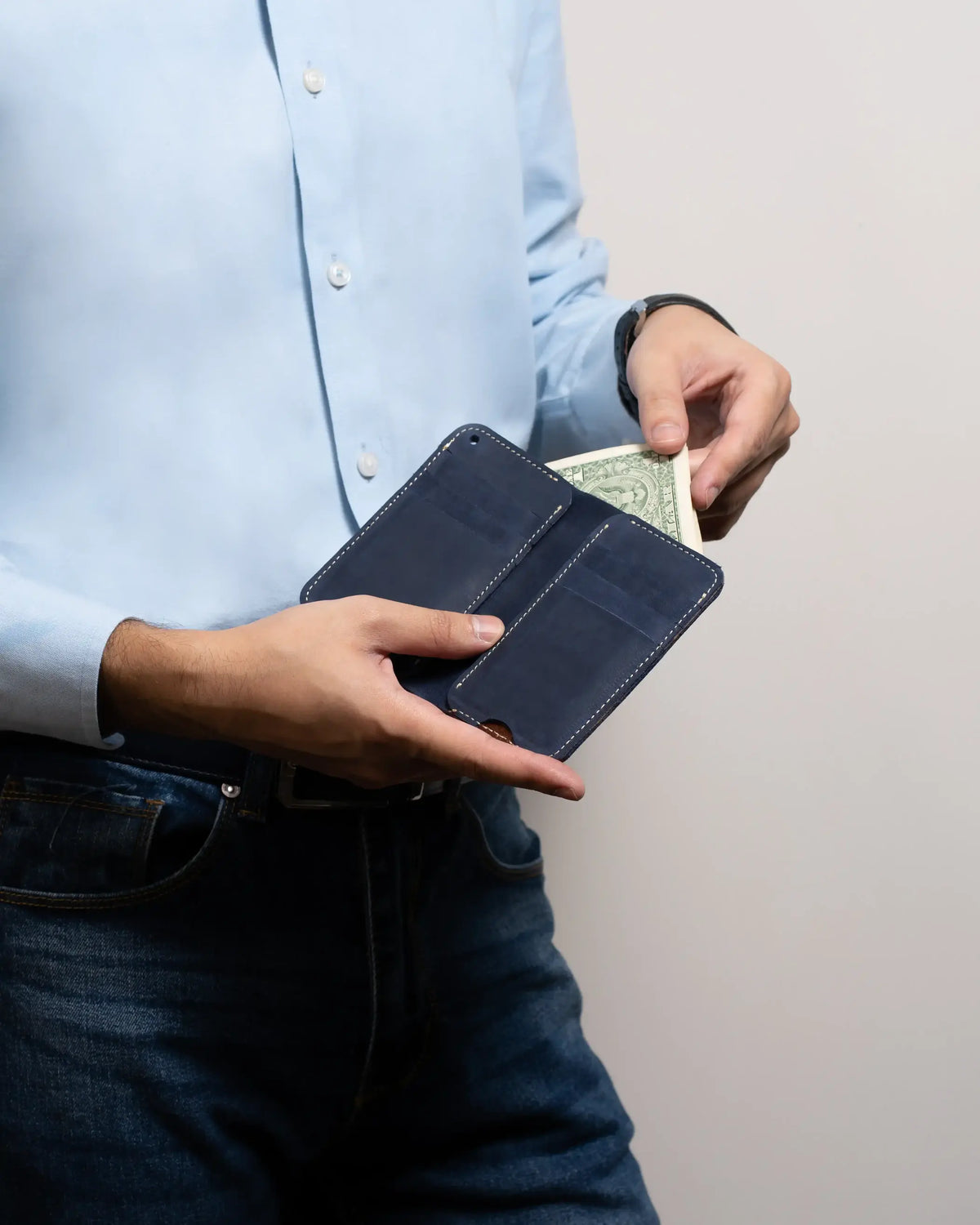 Slim Atlantic Vertical Leather Wallet - Finished Maroon