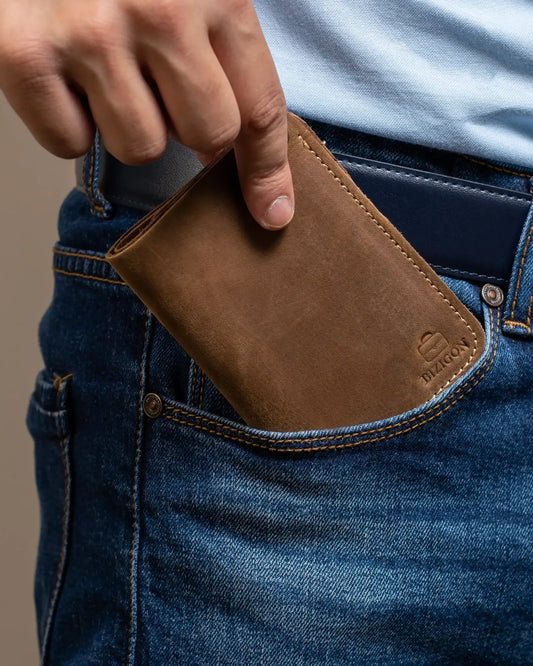 Slim Atlantic Vertical Leather Wallet - Finished Maroon